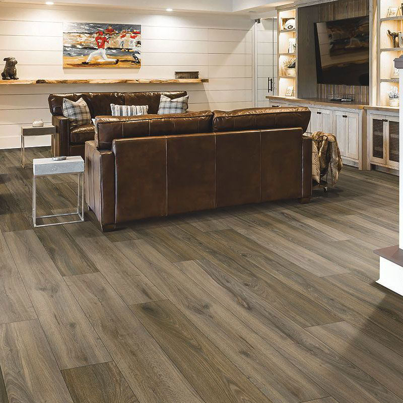 Luxury-Vinyl-Flooring-Feature-Image